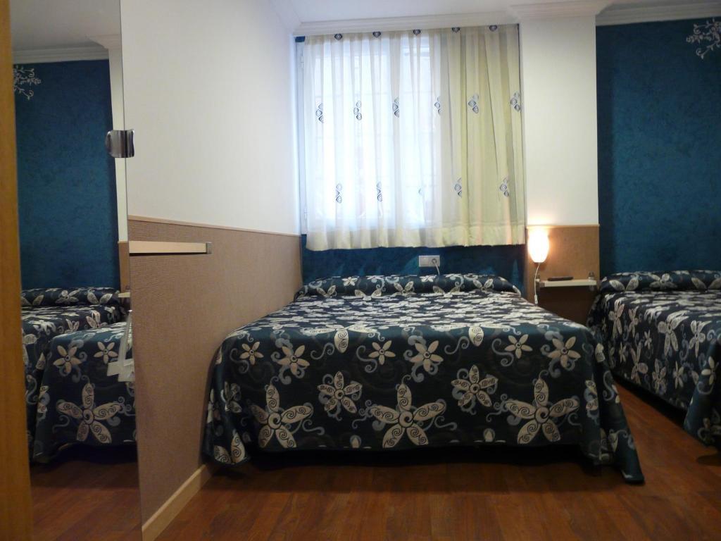 Hostal Gaudi Cuenca Cuenca  Oda fotoğraf