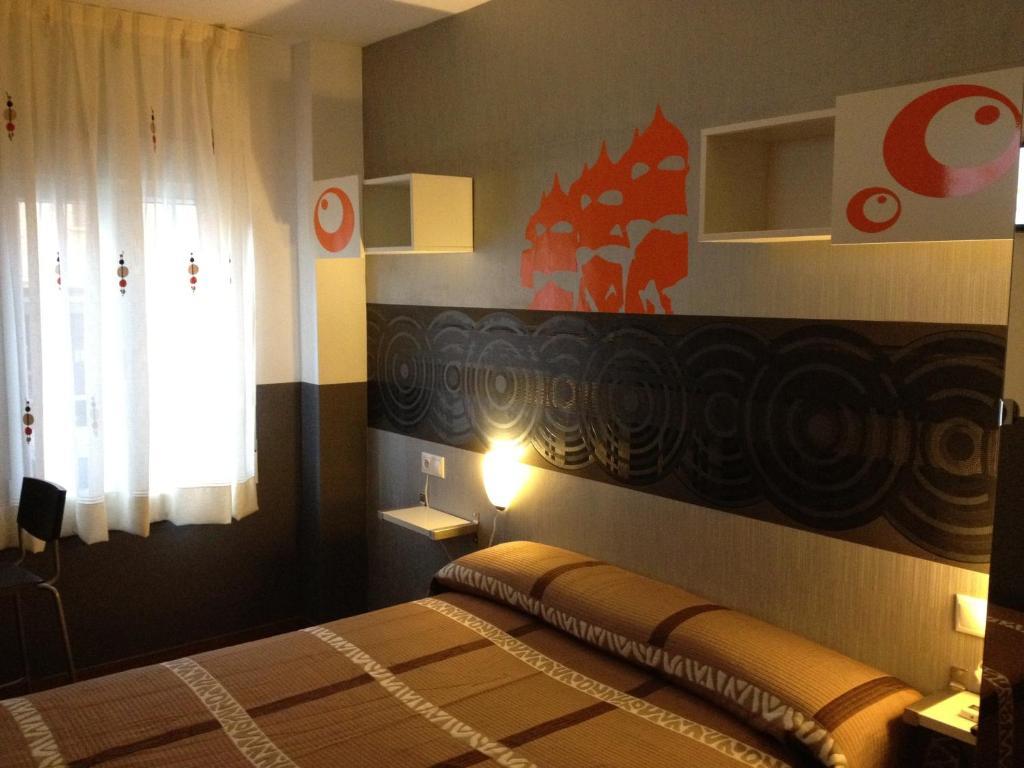 Hostal Gaudi Cuenca Cuenca  Oda fotoğraf