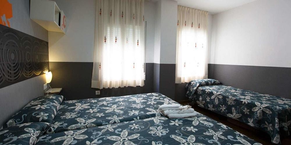 Hostal Gaudi Cuenca Cuenca  Dış mekan fotoğraf